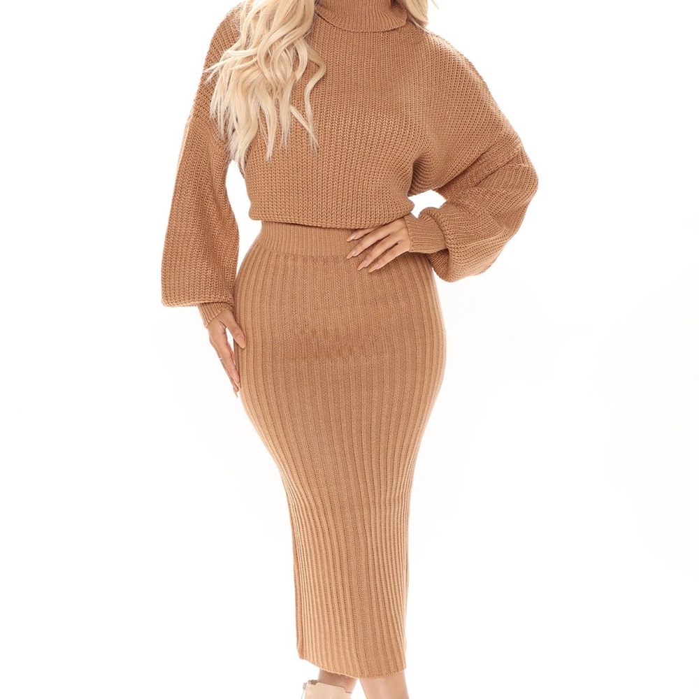 Fashion nova Helena Sweater Set - Camel box 100